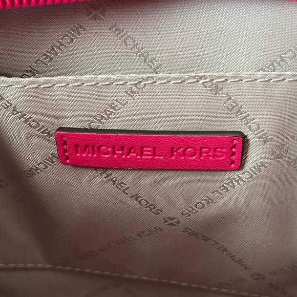 🌼Mirella small shopper top zip Xbody - Picture 11 of 14